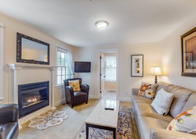 Refugio Sala Full View | Brewster By the Sea Cape Cod B&B | Brewster, MA